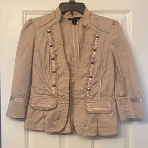 EUC White House Black Market Fitted Blazer, tan w/ silver buttons, size 4